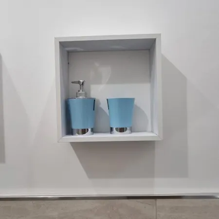Studio Flat Blu 아파트 *