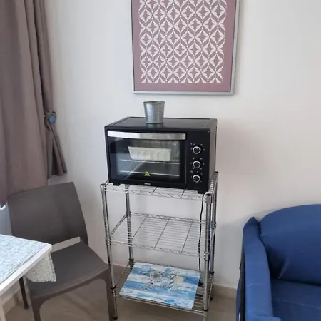 Studio Flat Blu *